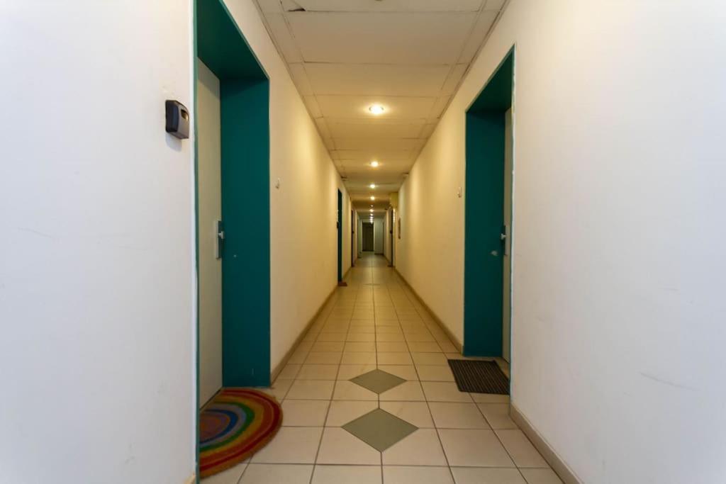 Apartamento Gozsdu White Raven 3 - Terrace And Free Underground Parking Budapest